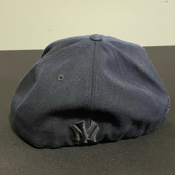 Mitchell and Ness New York Hat, Size 7 3/4 - Picture 3 of 6